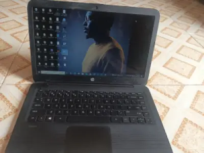 HP Stream 14 Pro G3 Notebook