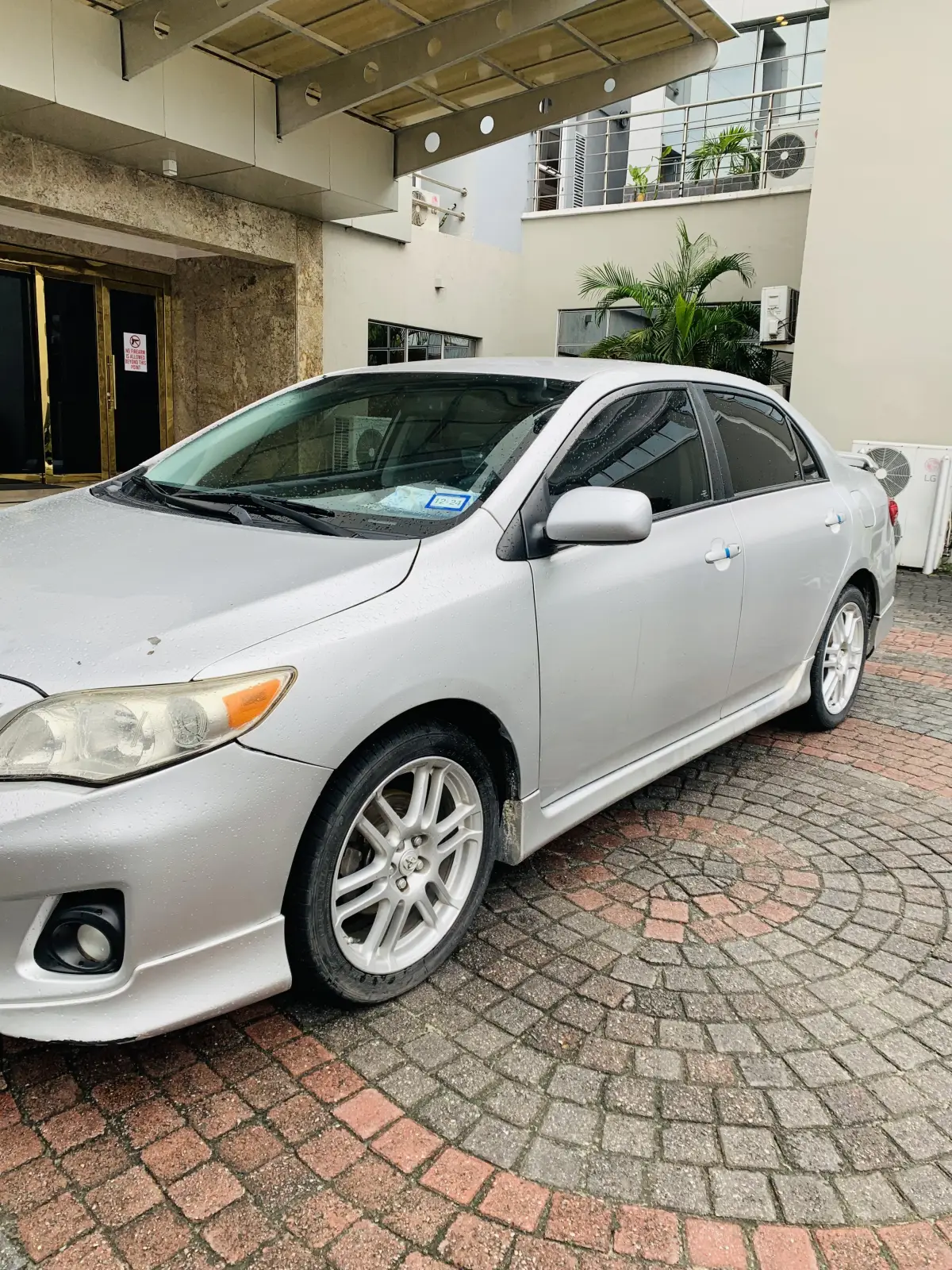 TOYOTA COROLLA 2012 MODEL SPORT - Image 2