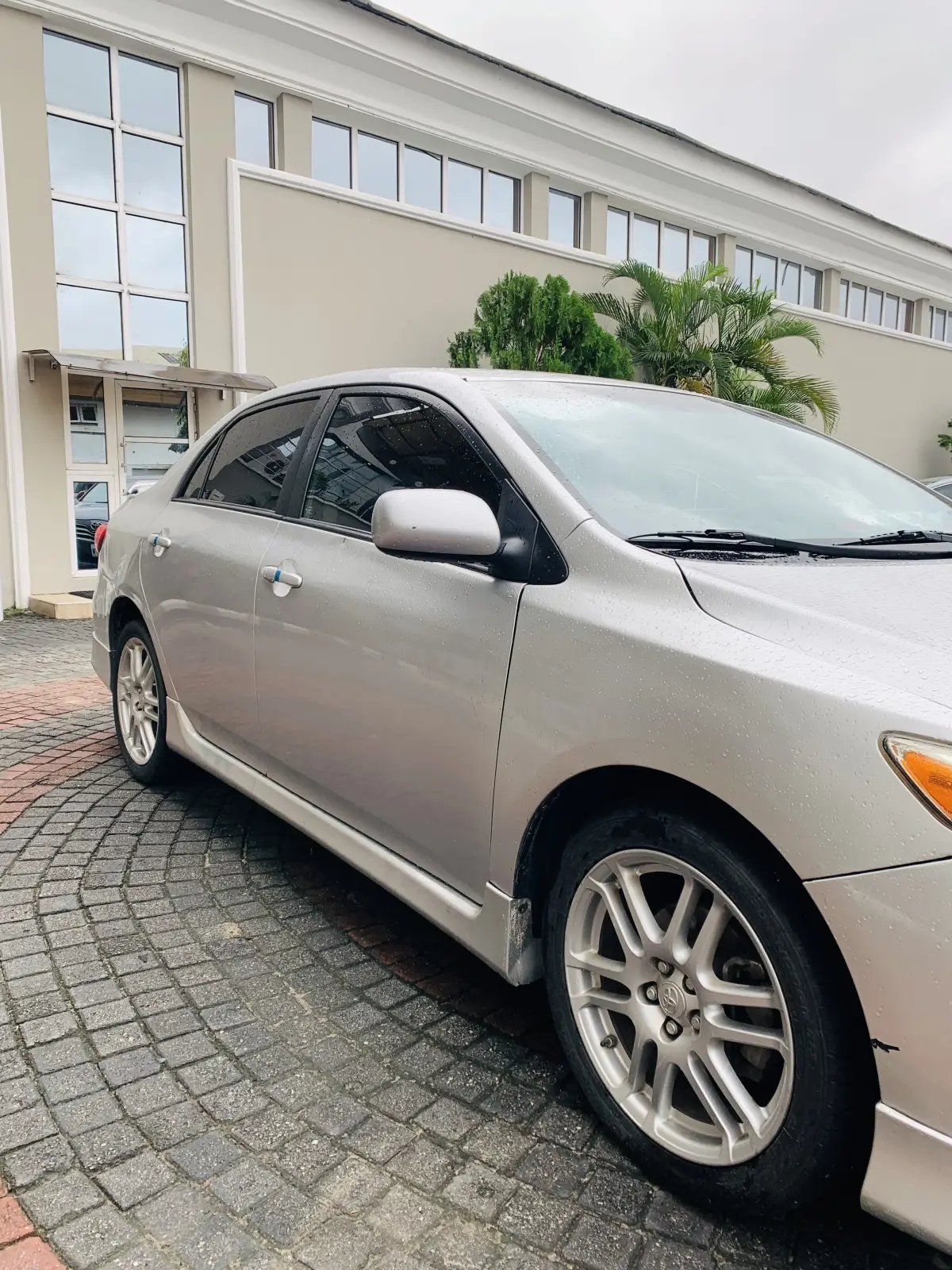 TOYOTA COROLLA 2012 MODEL SPORT - Image 3