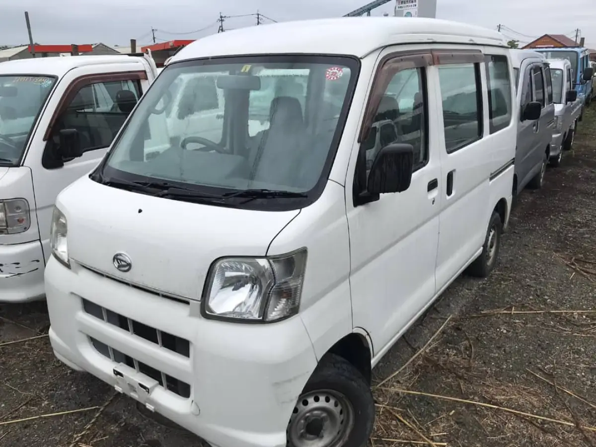 Auction of cars and Goods - Image 4