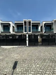 Newly built of 4 BEDROOM semi Detached with BQ