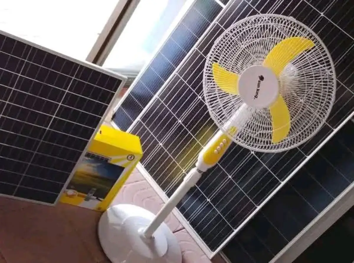 Sunking standing Fan - Image 1