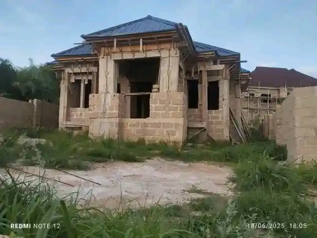 4 bedroom uncompleted bungalow for sale - Image 1