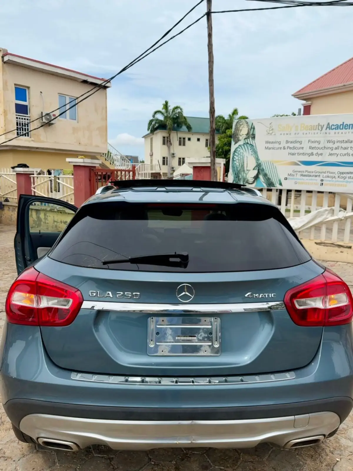 ♻️ MERCEDES BENZ 2016 GLA 250 ……. Foreign used with original duty….. - Image 2