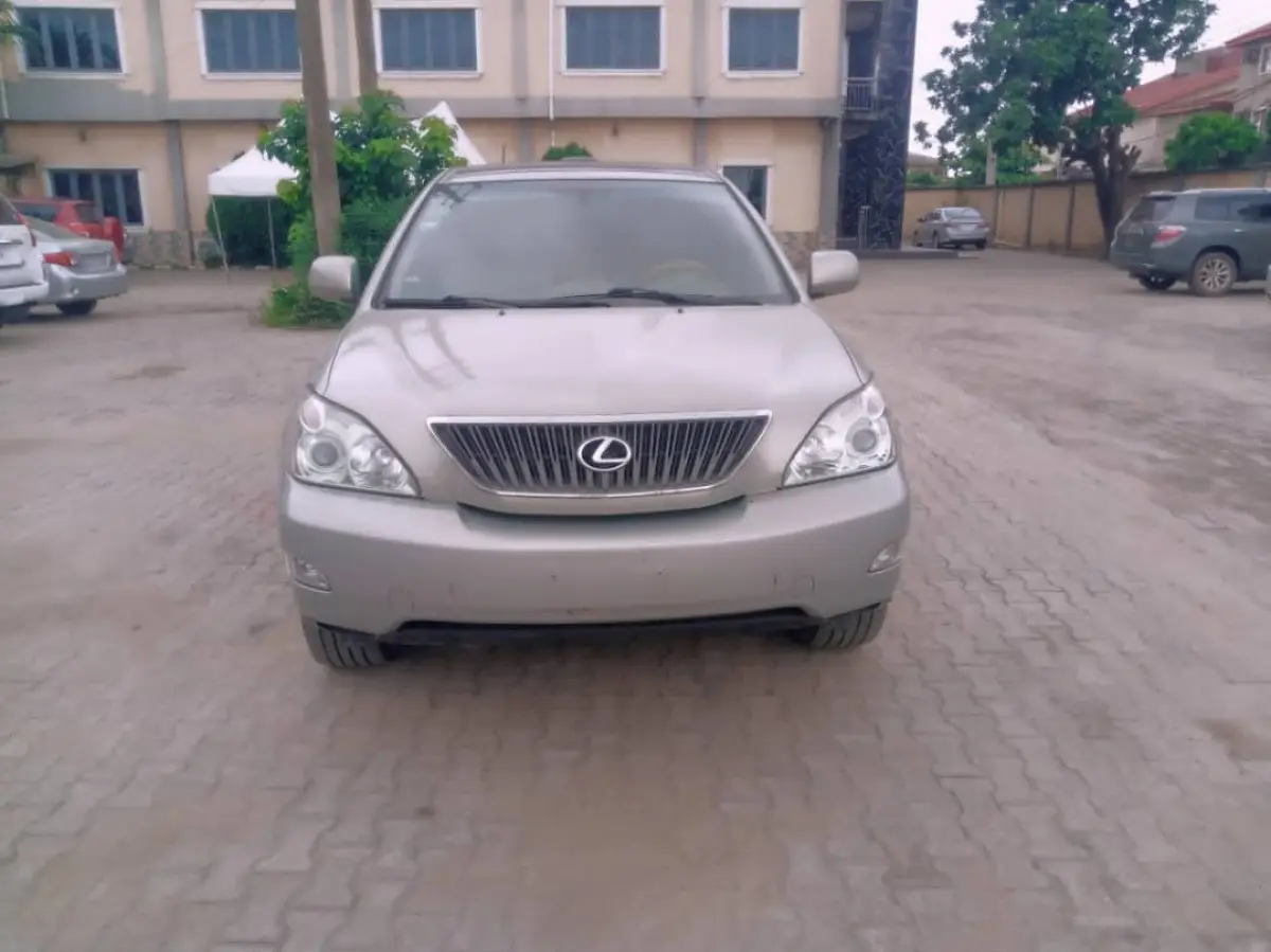 TOKS LEXUS RX330 2005 MODEL - Image 1