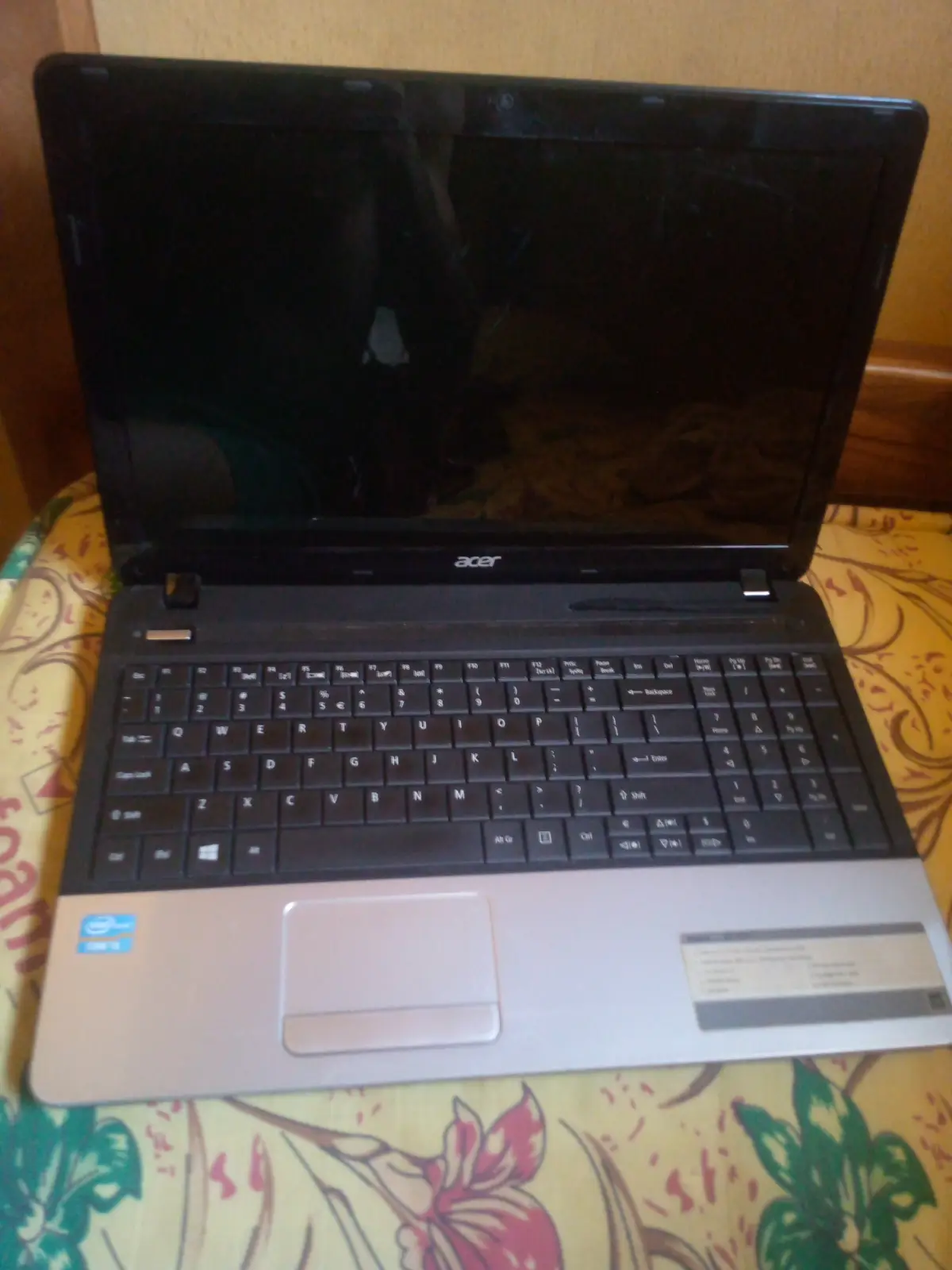Laptop (Acer) - Image 4