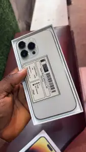 IPhone 14pro max 256gb open box IDM