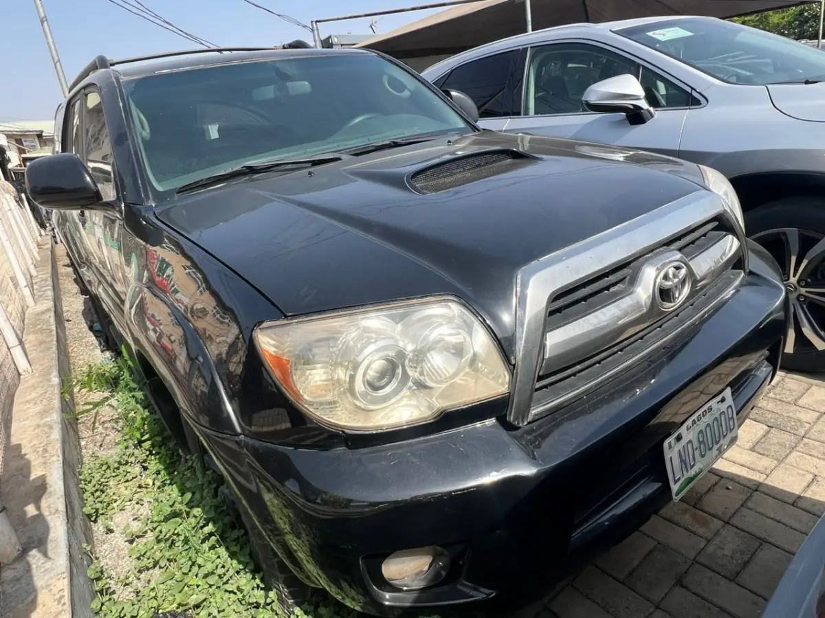 TOYOTA 4RUNNER DIRECT TO OWNER - Image 5