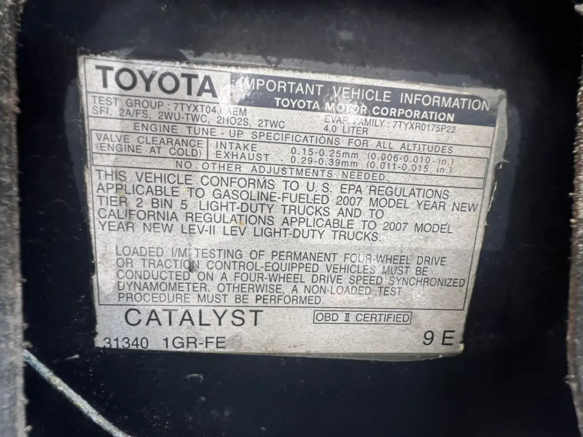 TOYOTA 4RUNNER DIRECT TO OWNER - Image 6