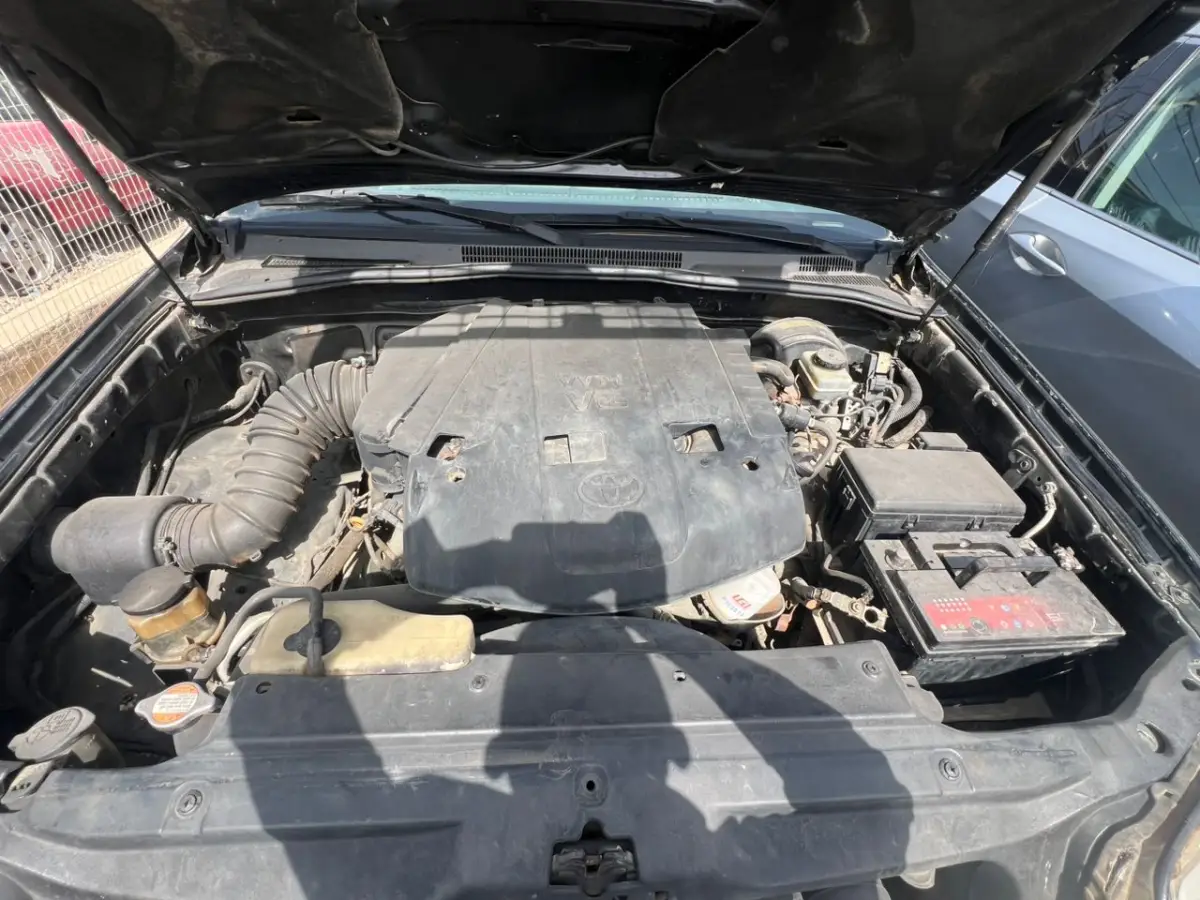 TOYOTA 4RUNNER DIRECT TO OWNER - Image 7