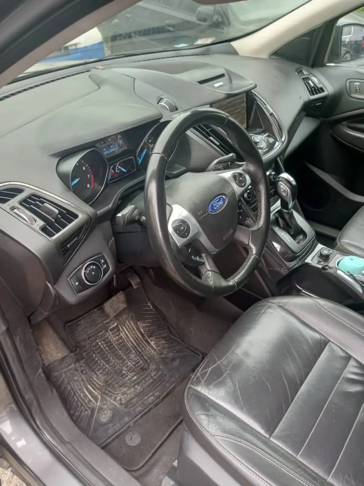 Brand new Ford Escape 2015 model. Buy and Drive - Image 7
