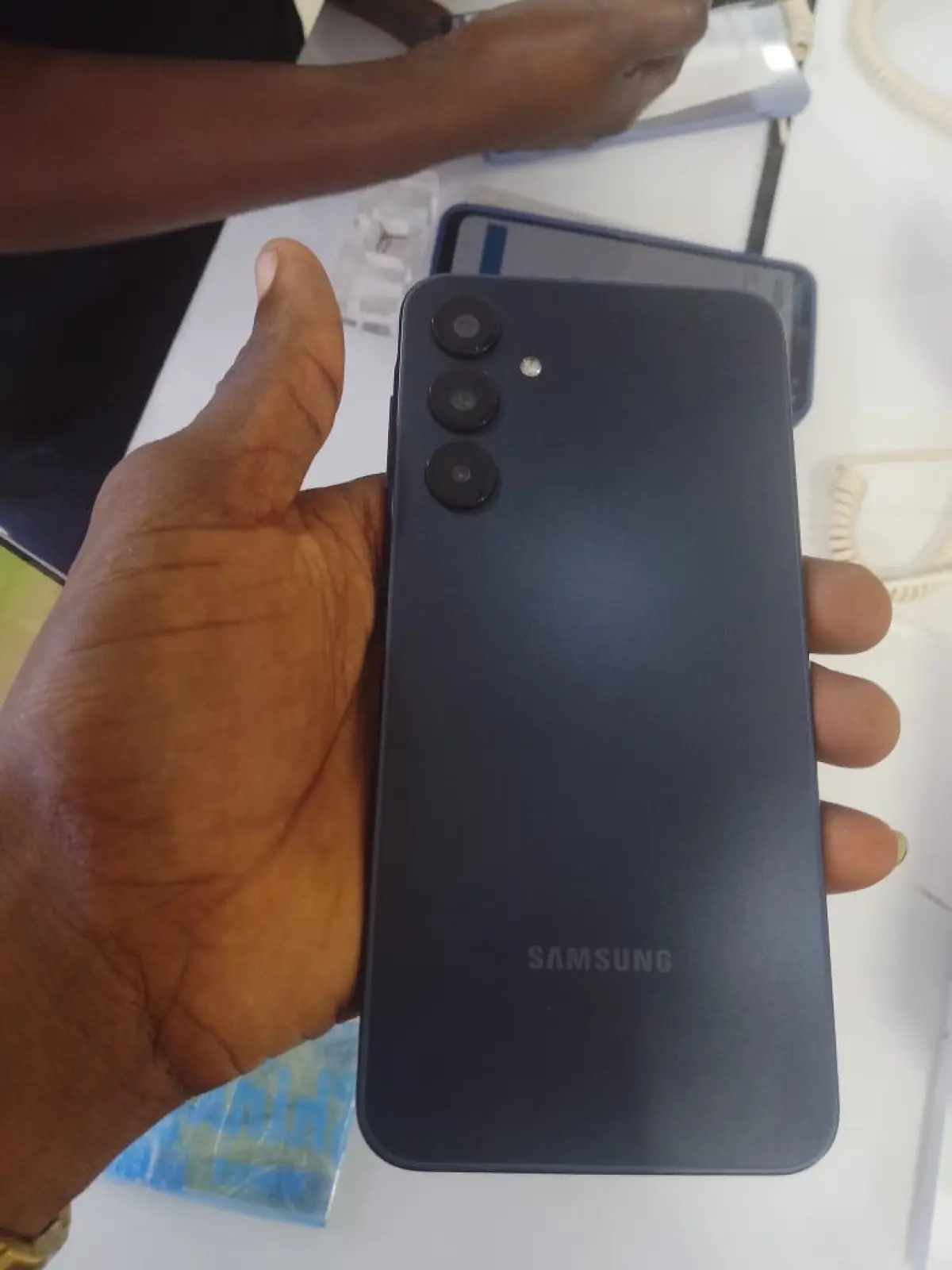 Samsung A16 128gb - Image 1