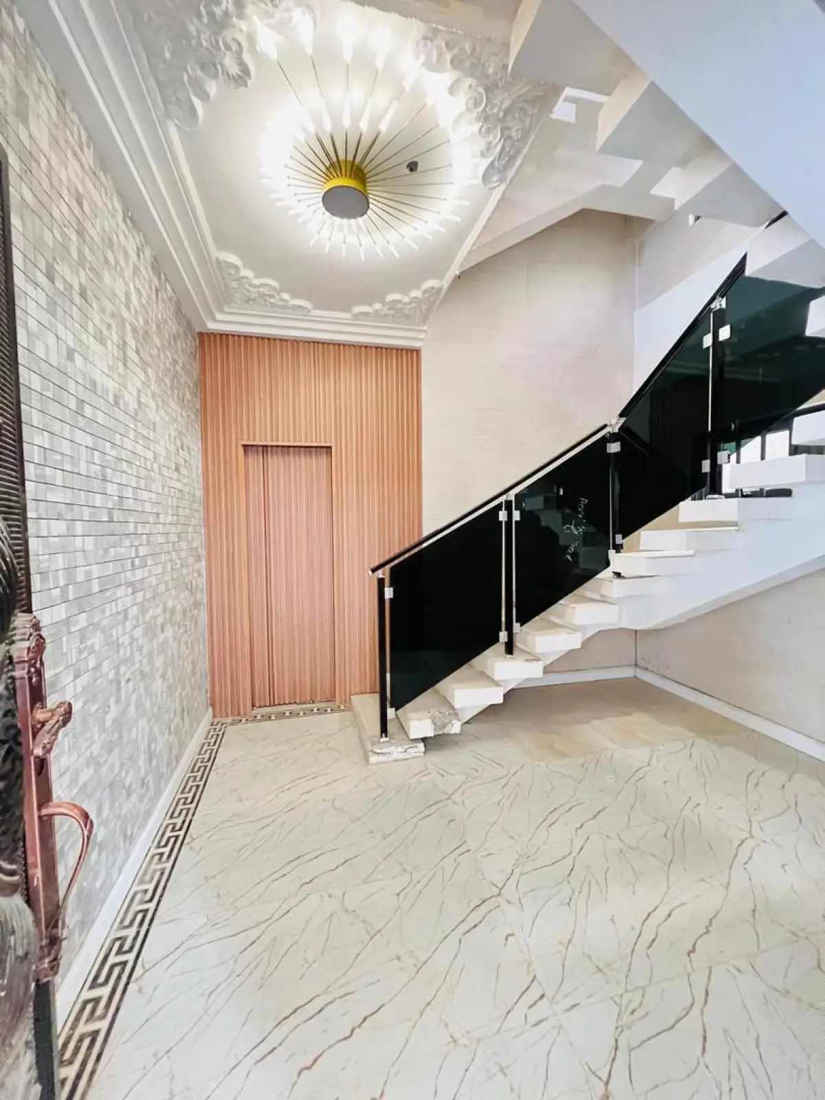 FOR SALE NEWLY BUILT 5 BEDROOM FULLY DETACHED DUPLEX - Image 3