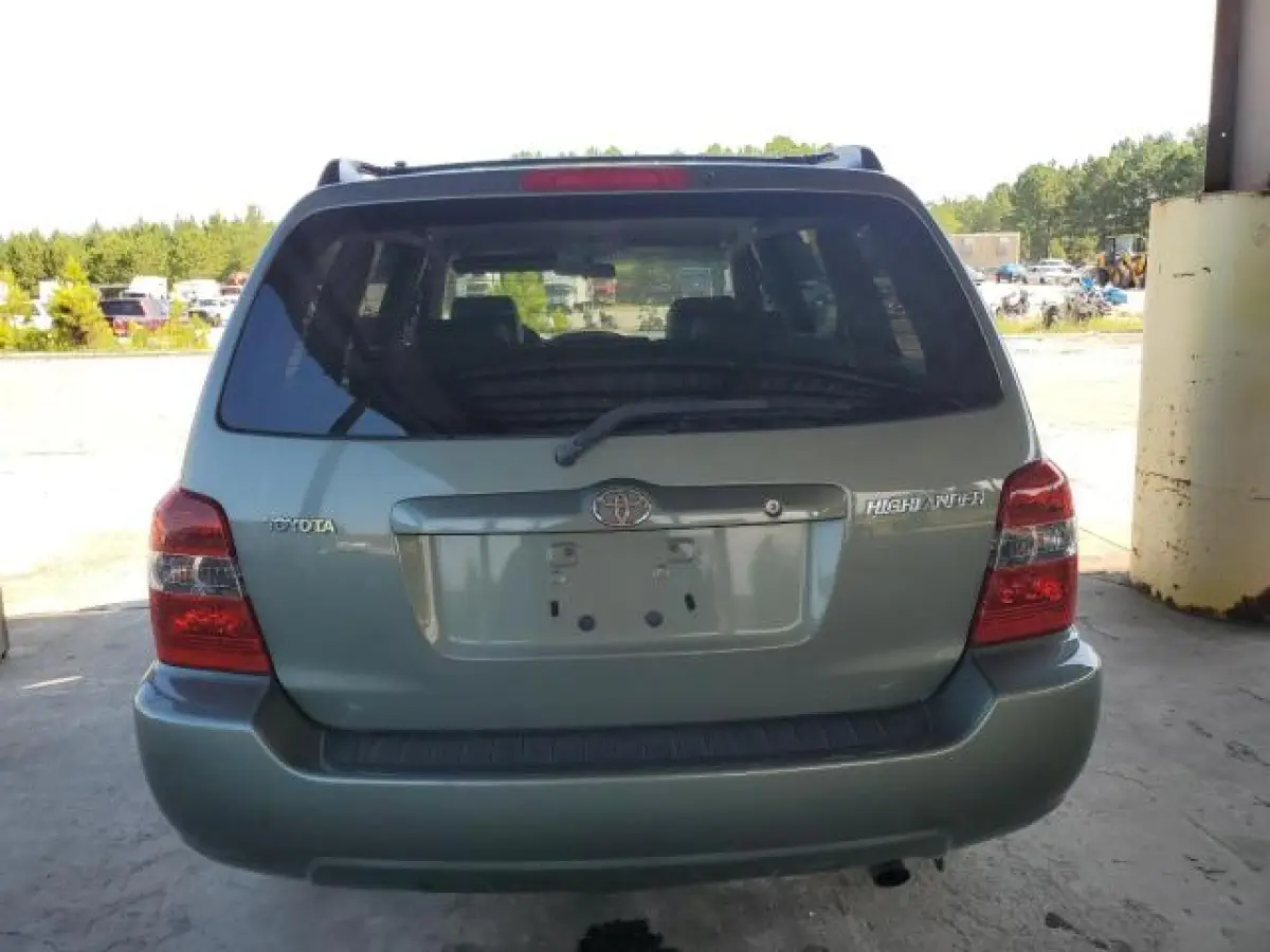 2005 Toyota Highlander - Image 4