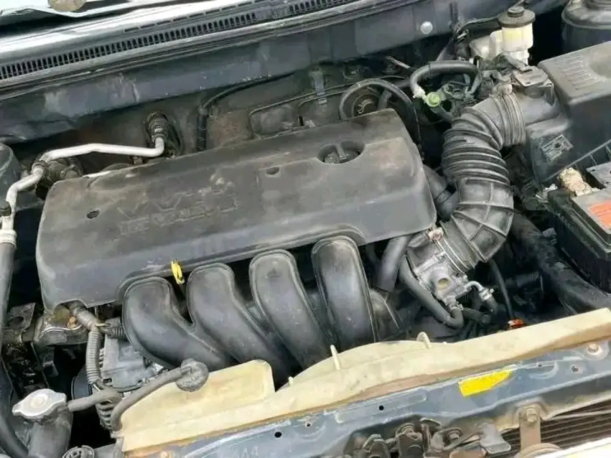 2004 Toyota Corolla - Image 6