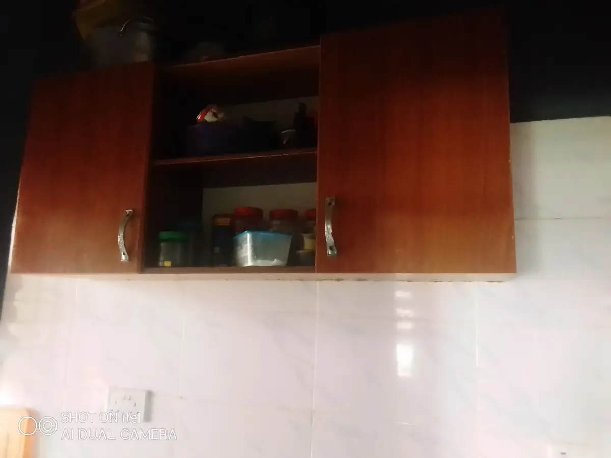 Chairs, TV console, center table and kitchen cabinets - Image 2