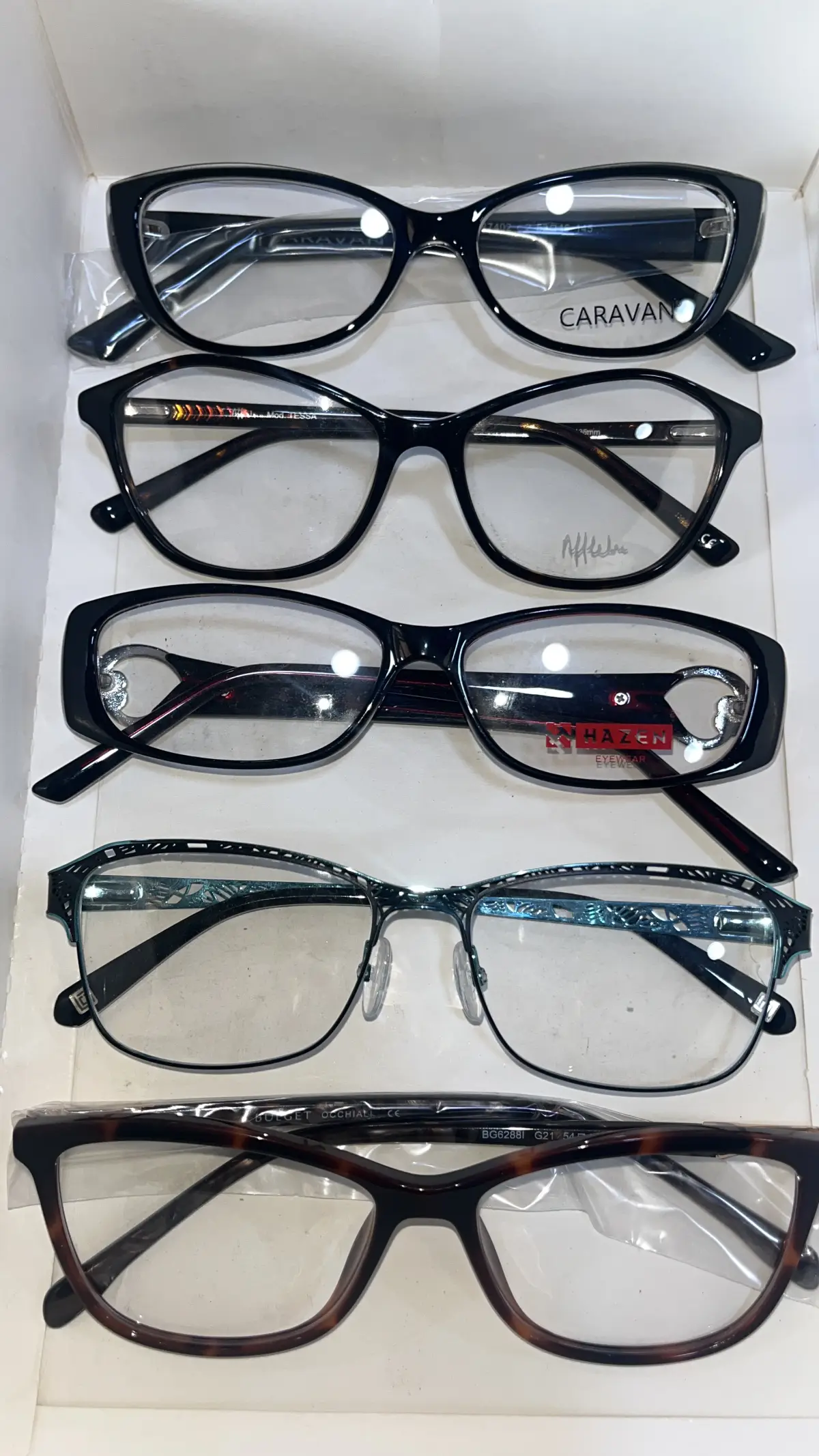 Issy infinity optical glasses service - Image 4