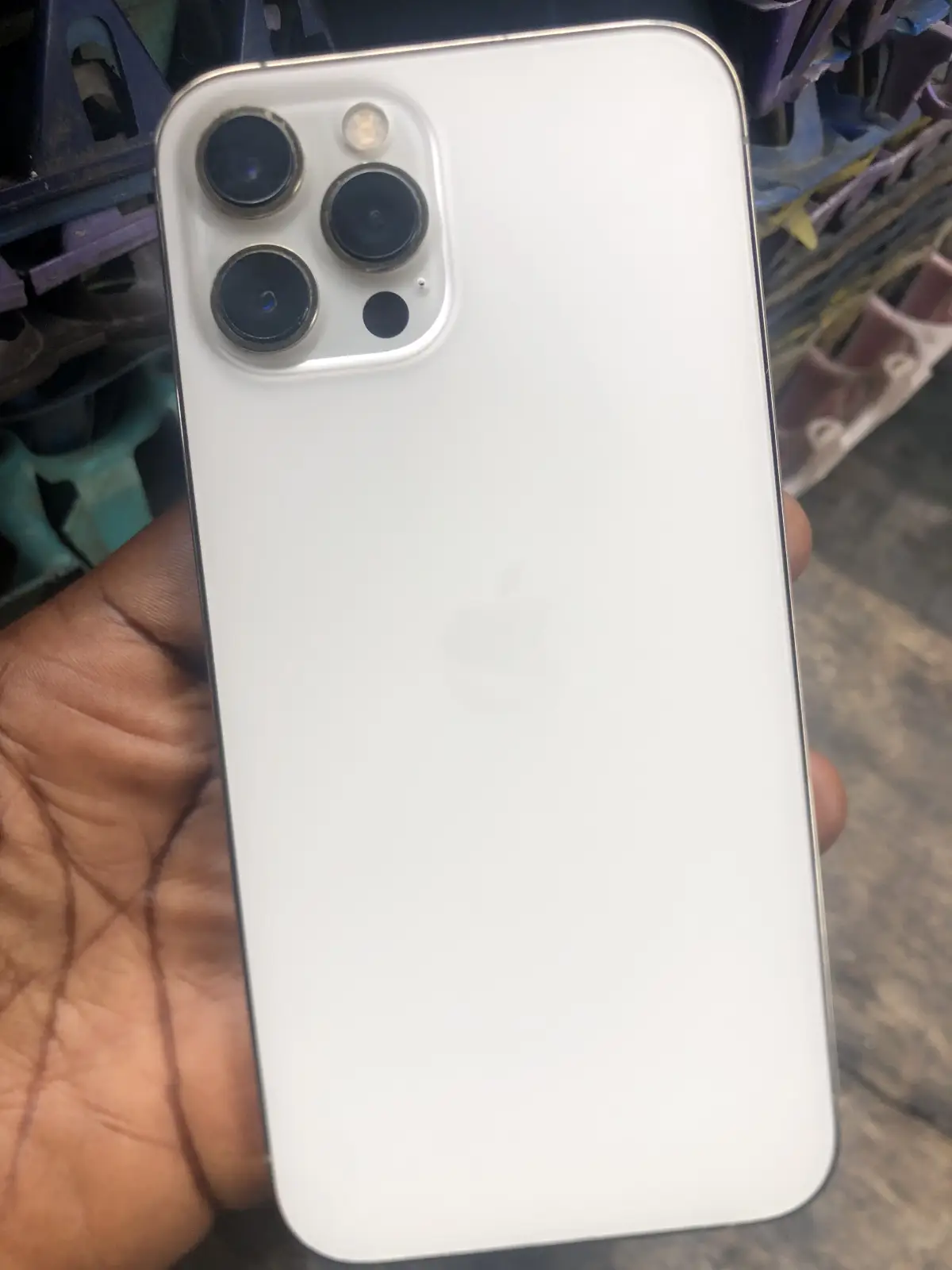 iPhone 12 Pro Max - Image 8