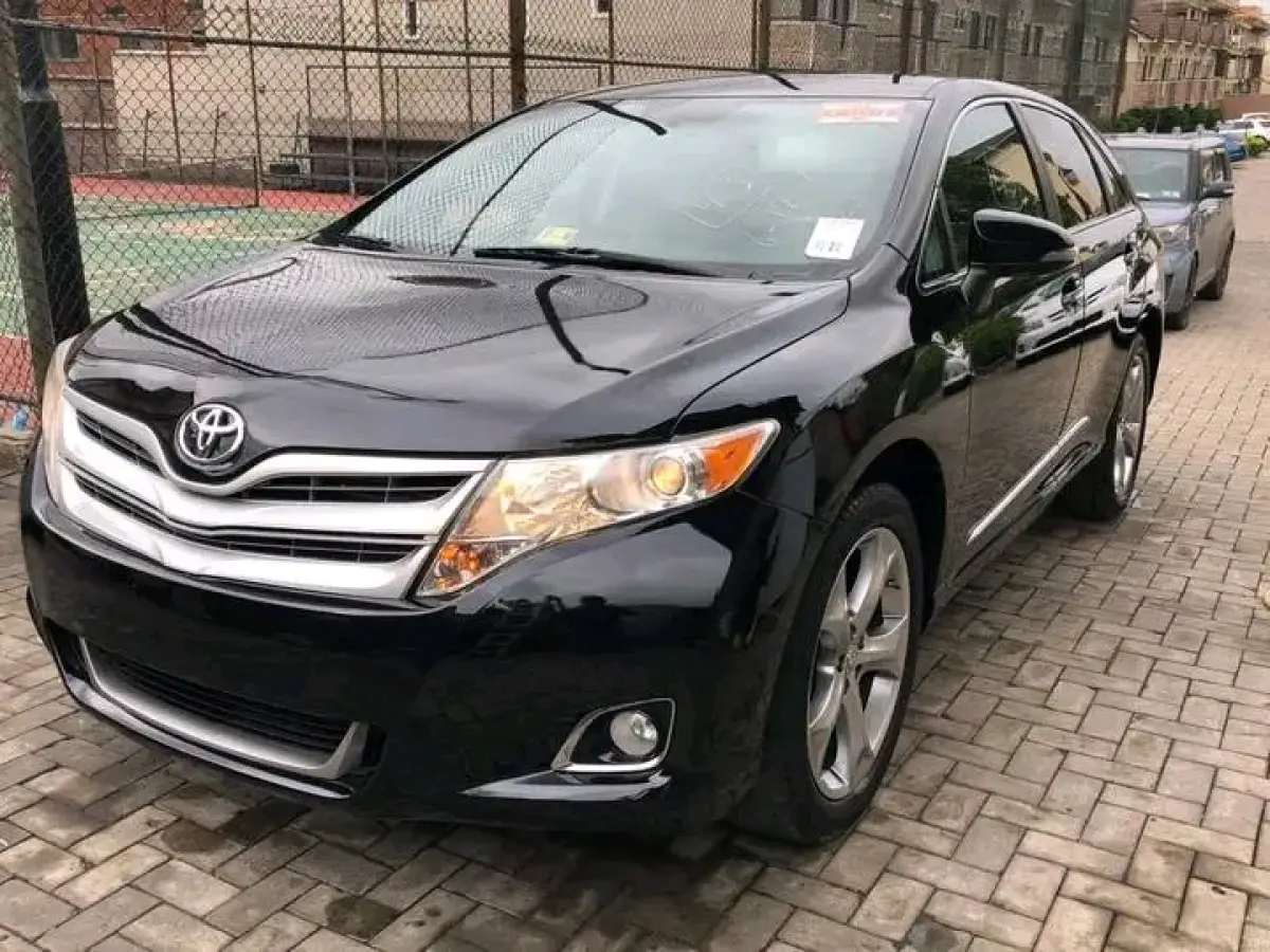 Toyota Venza - Image 2