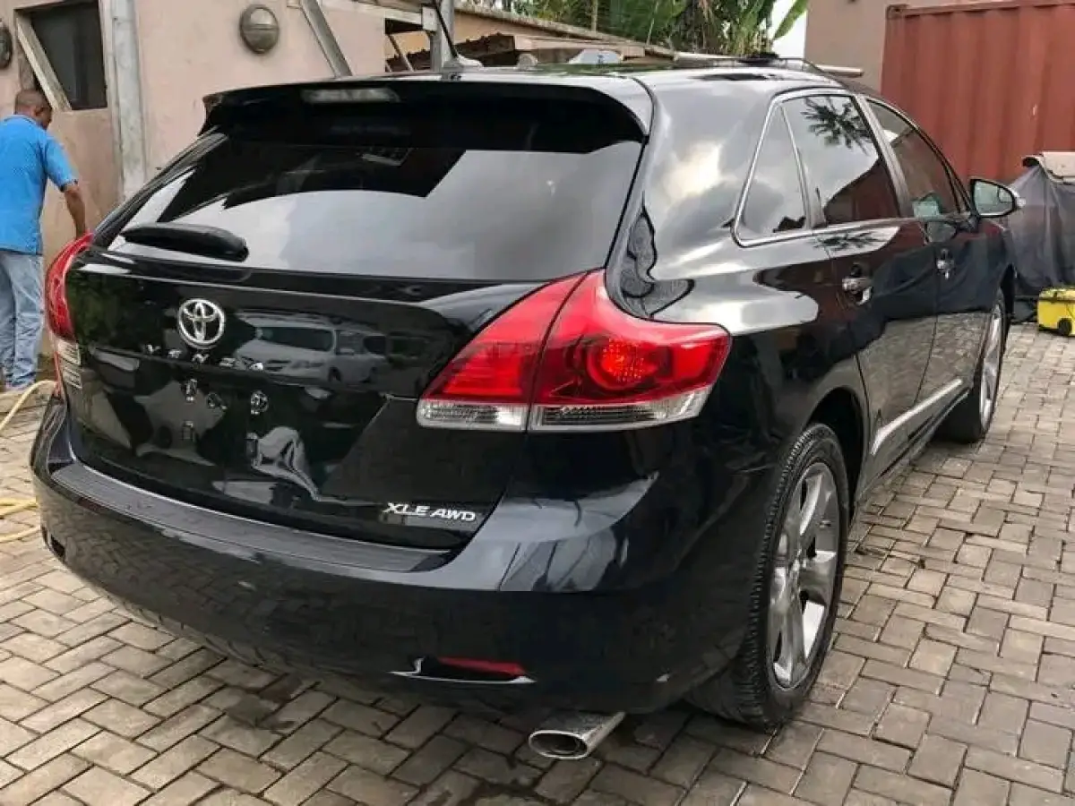 Toyota Venza - Image 3