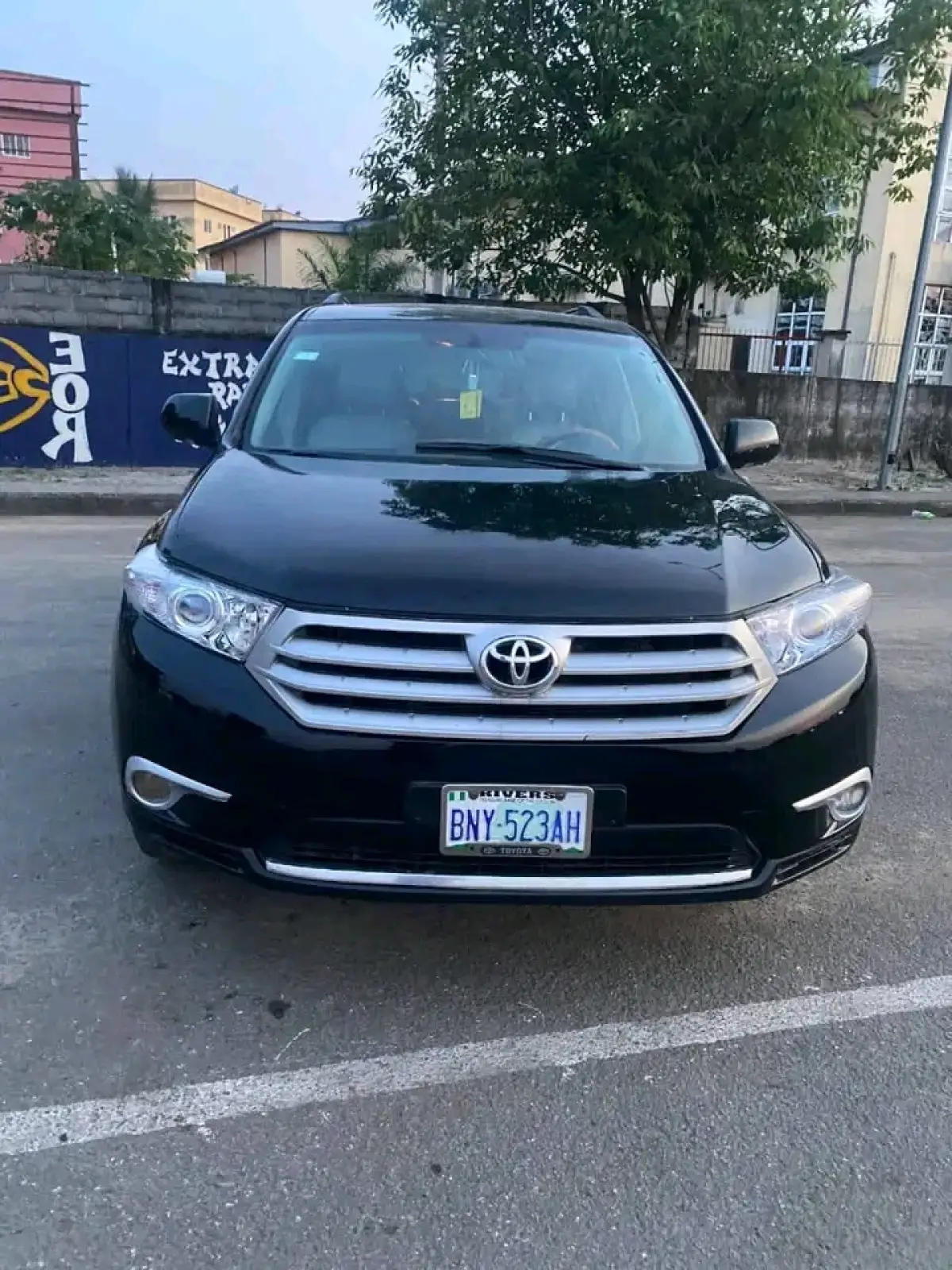 Toyota Highlander Limited version - Image 6