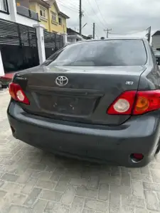 Clean Toyota corolla sport 2009 for sale