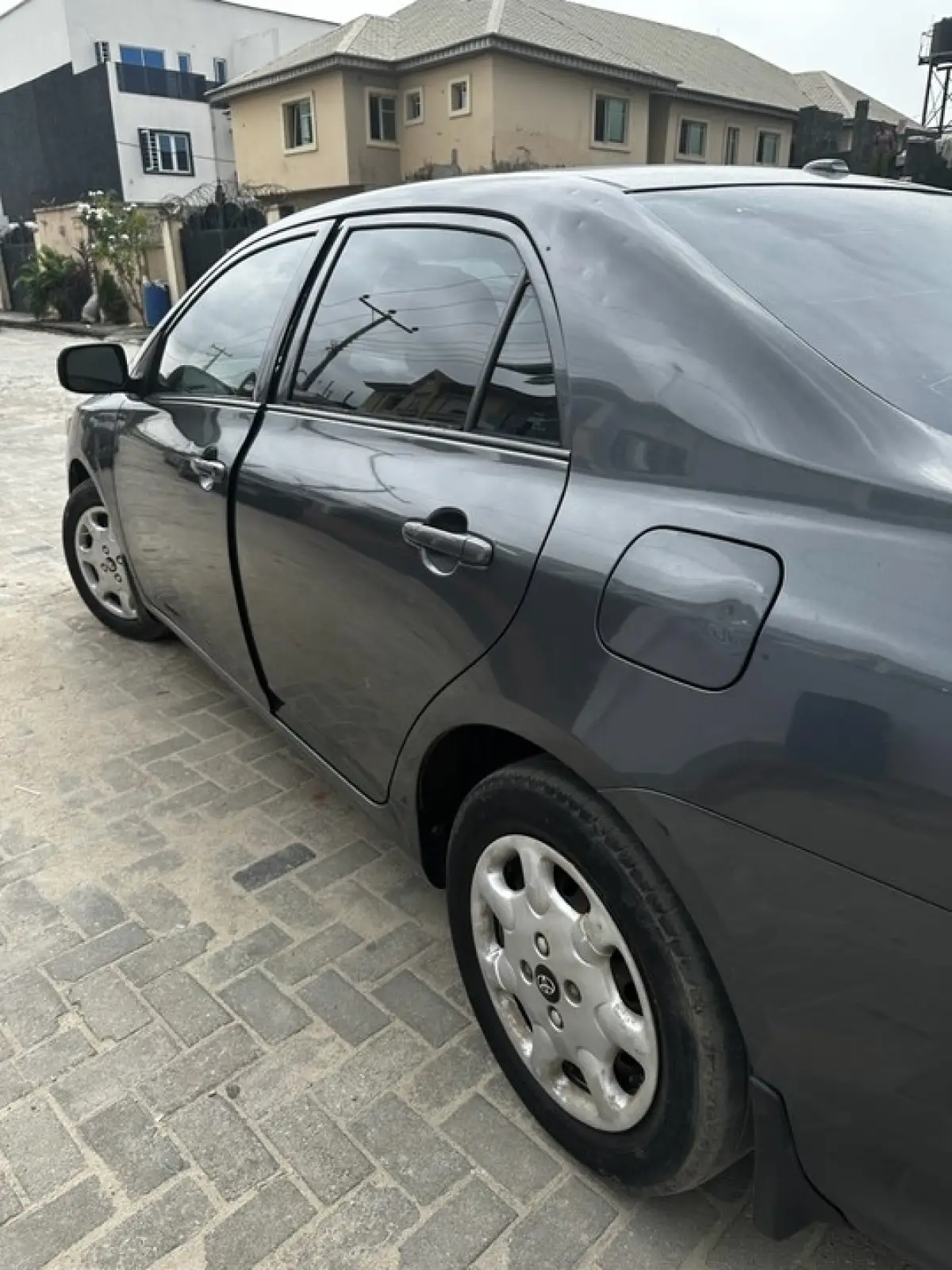 Clean Toyota corolla sport 2009 for sale - Image 5