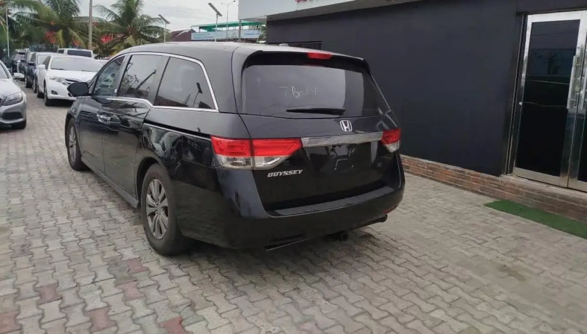Clean Tokunbo 2014 Honda Odyssey Ex- - Image 5