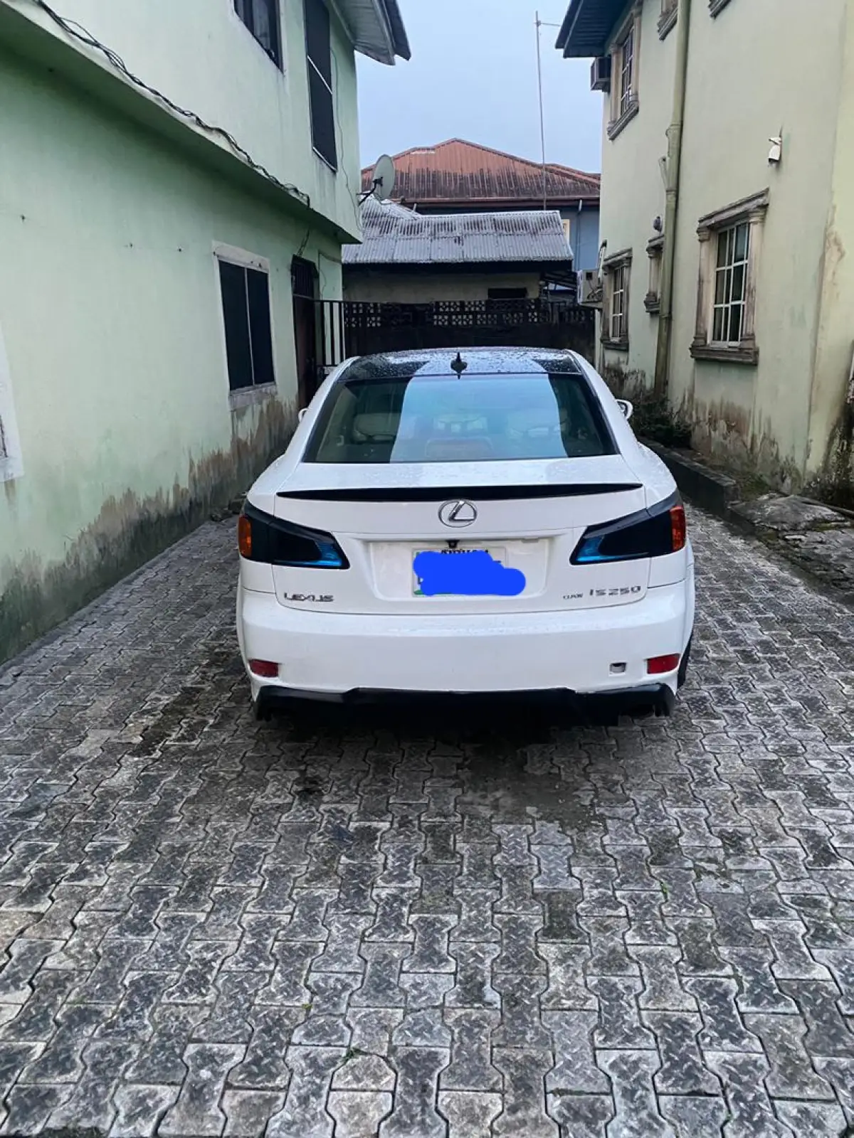 Lexus Is 250 - Image 3