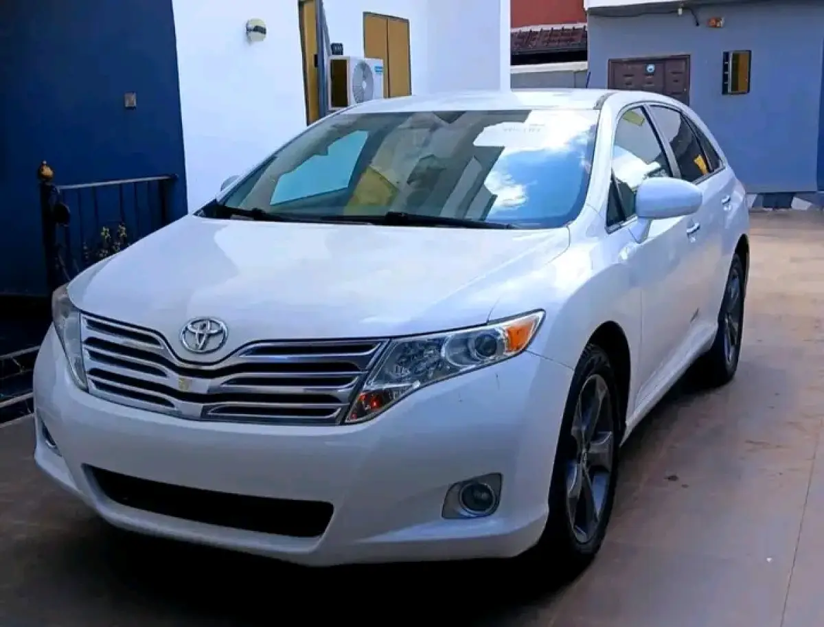 Toyota Venza - Image 2