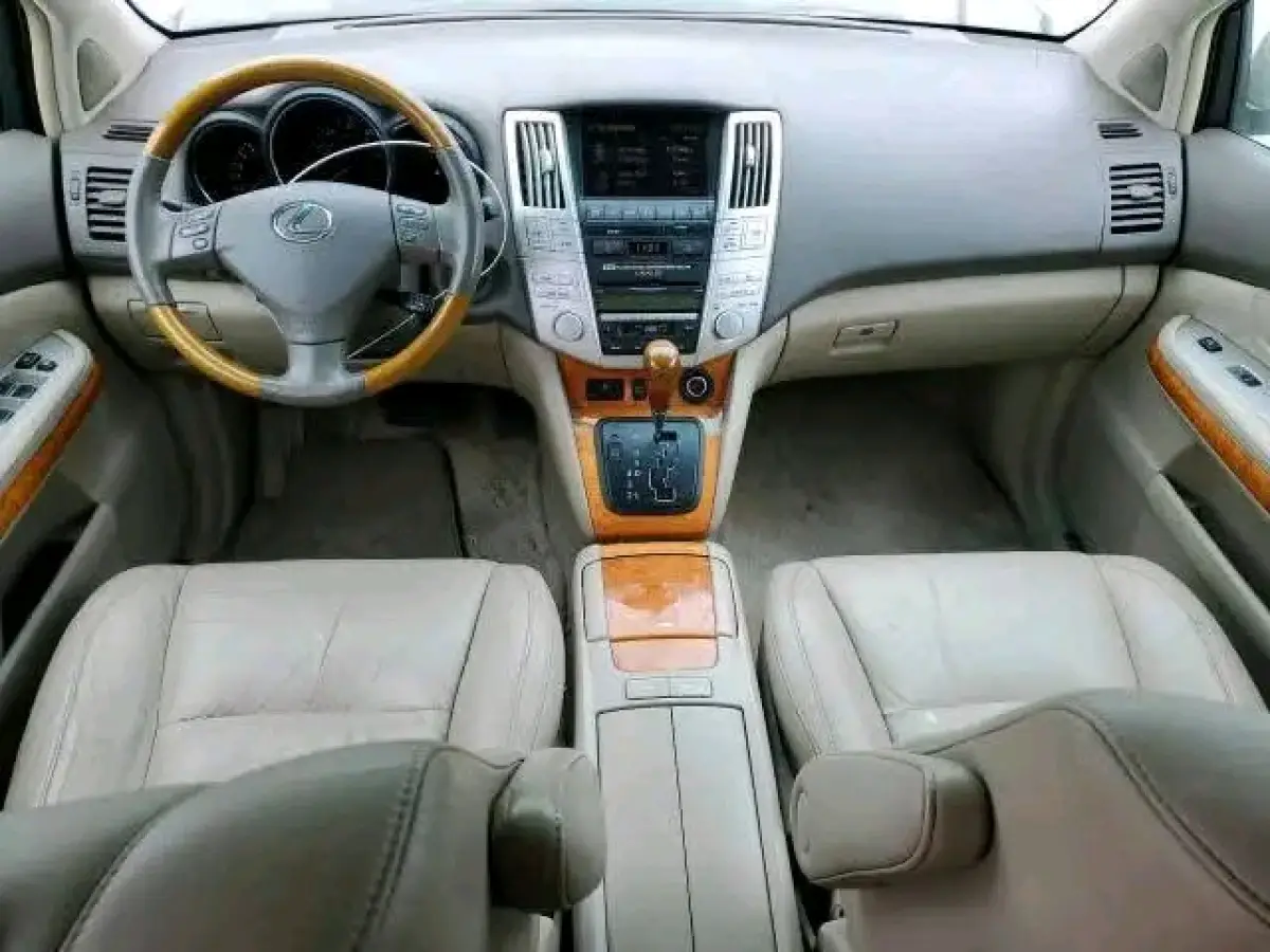 Lexus RX 350 - Image 4