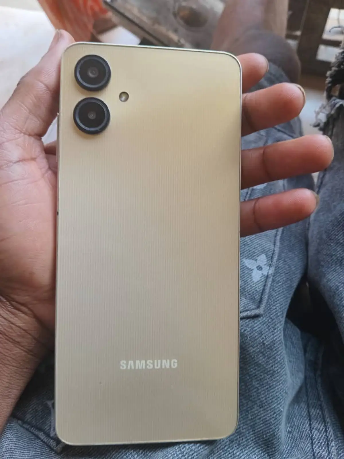 Samsung Galaxy A06 - Image 4