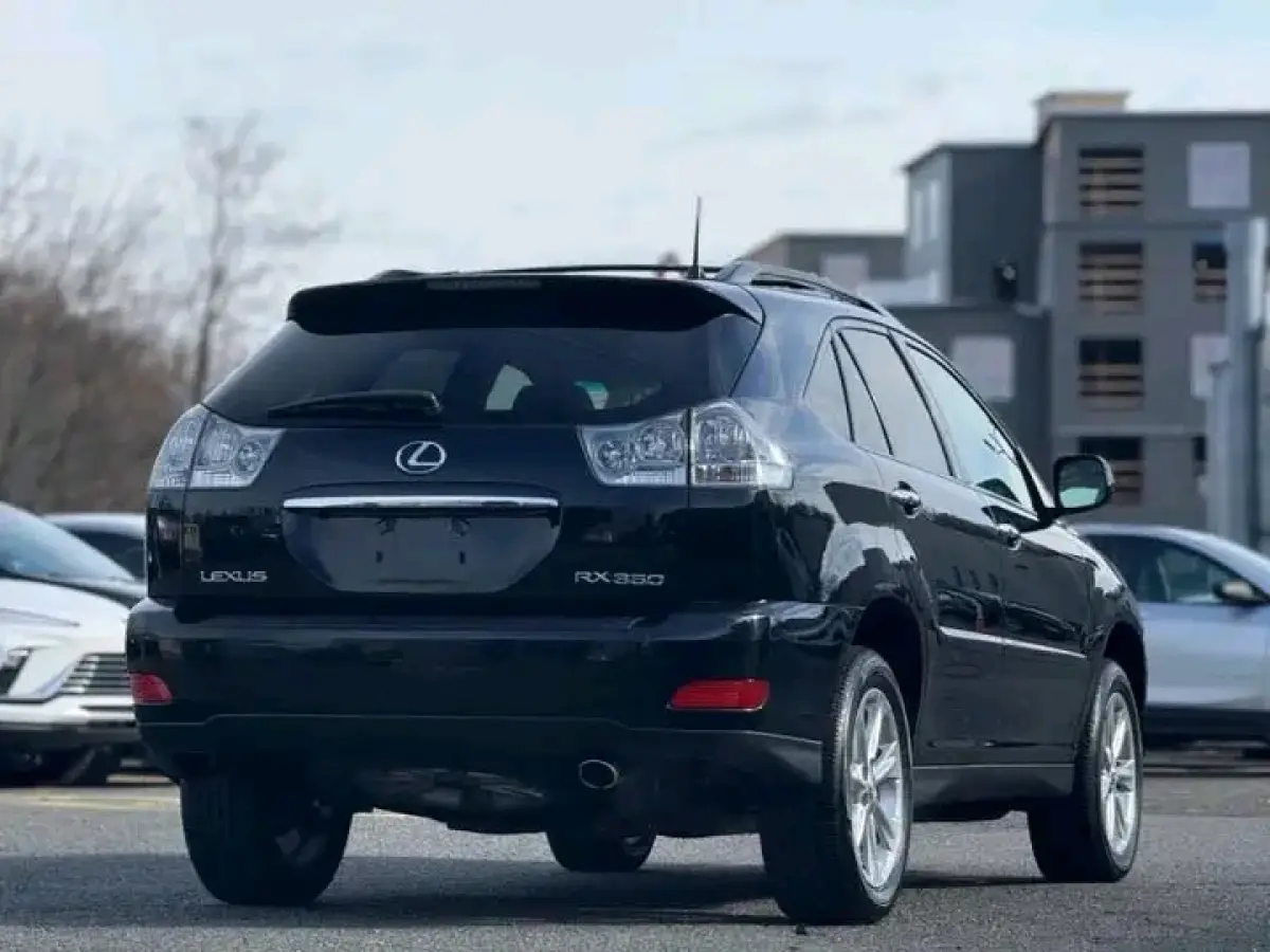 Foreign Used Lexus RX 350 - Image 9