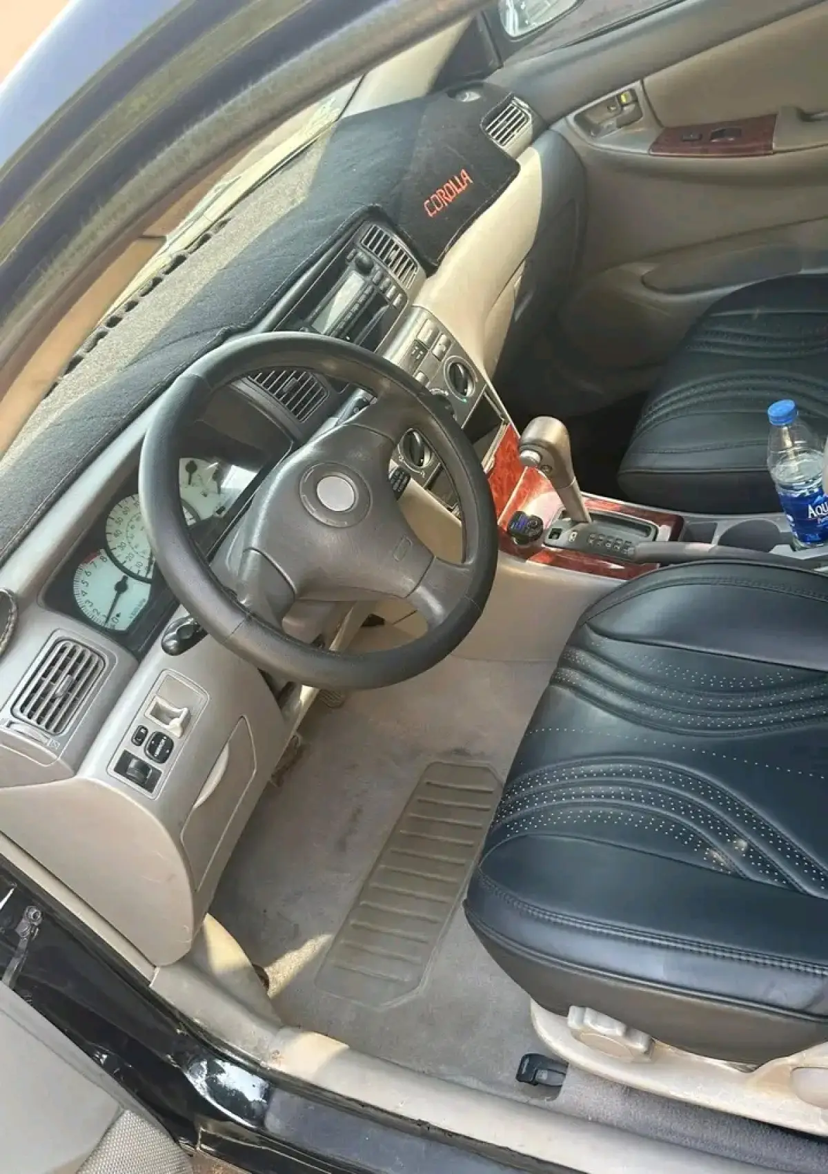 2004 Toyota Corolla - Image 7