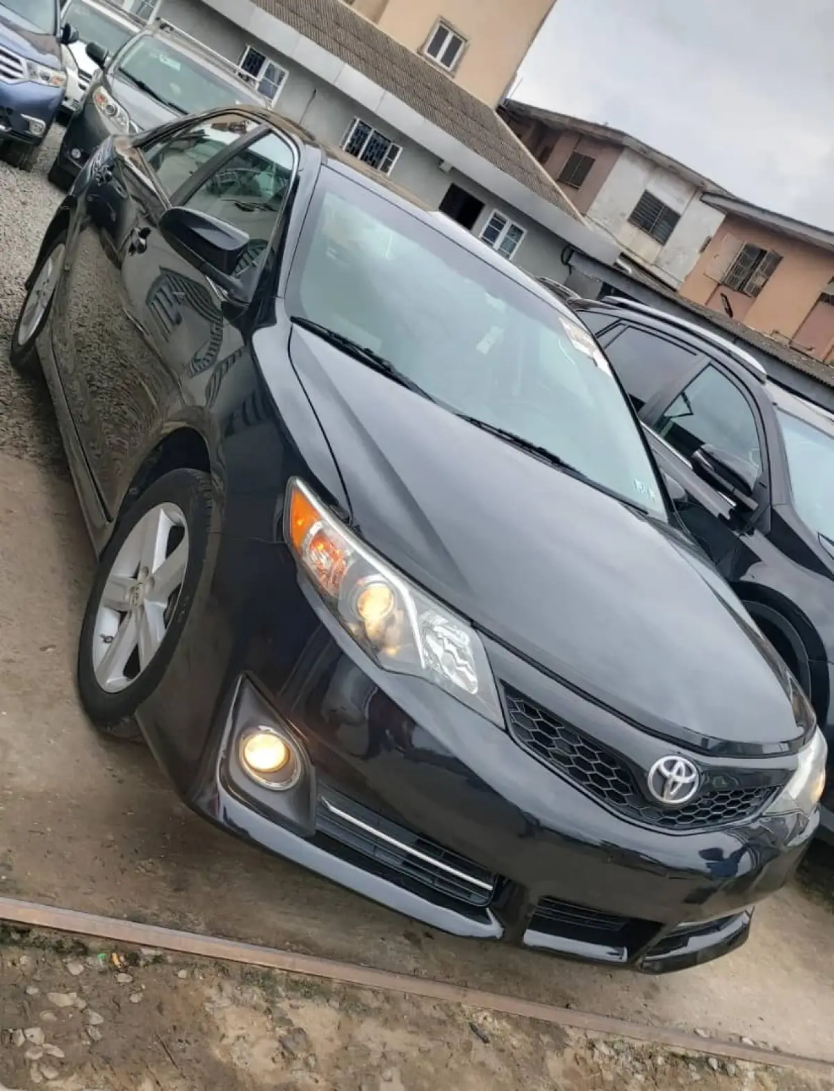 Toyota Camry - Image 7