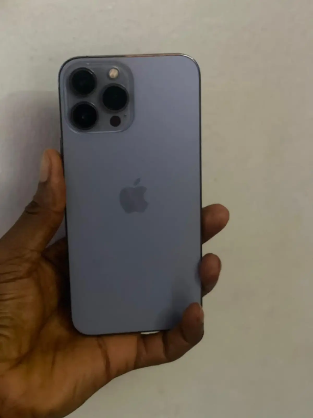 iPhone 13 Pro Max 128gb - Image 1