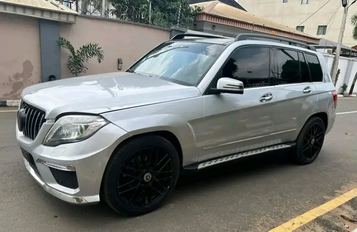 Mercedes Benz GLK 350 - Image 3