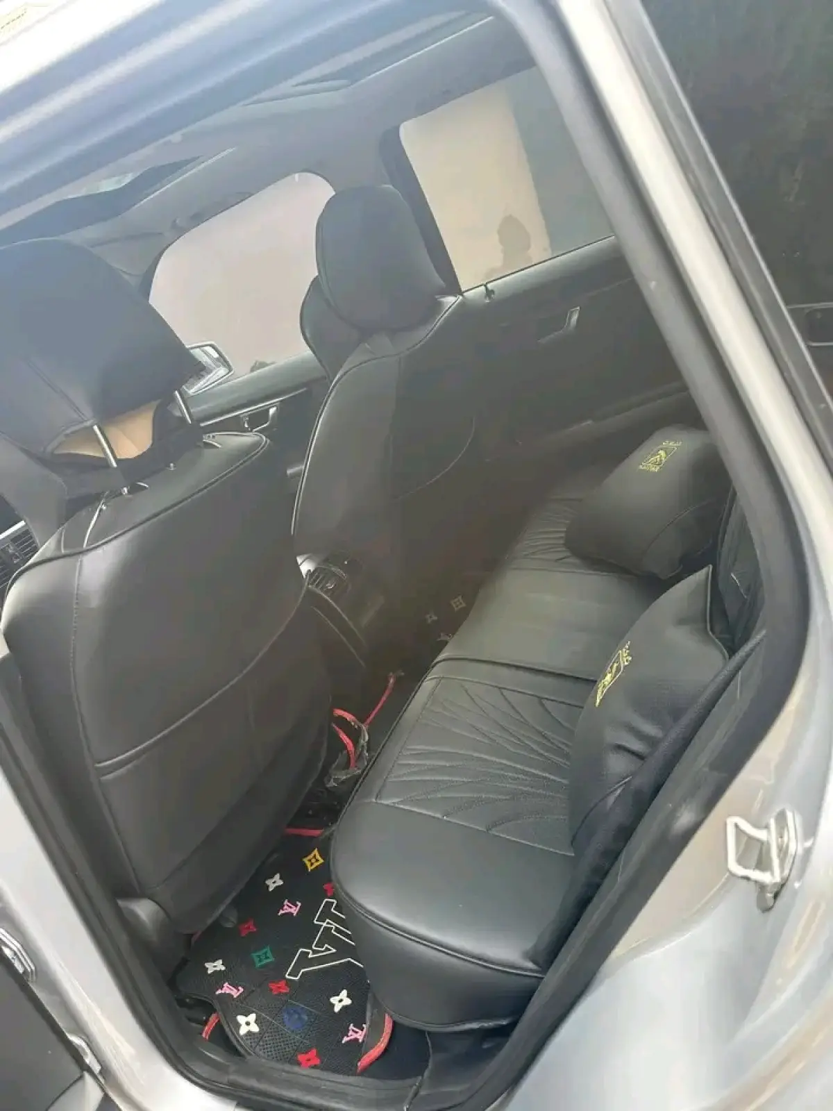 Mercedes Benz GLK 350 - Image 8