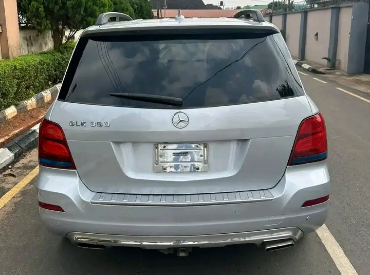 Mercedes Benz GLK 350 - Image 11