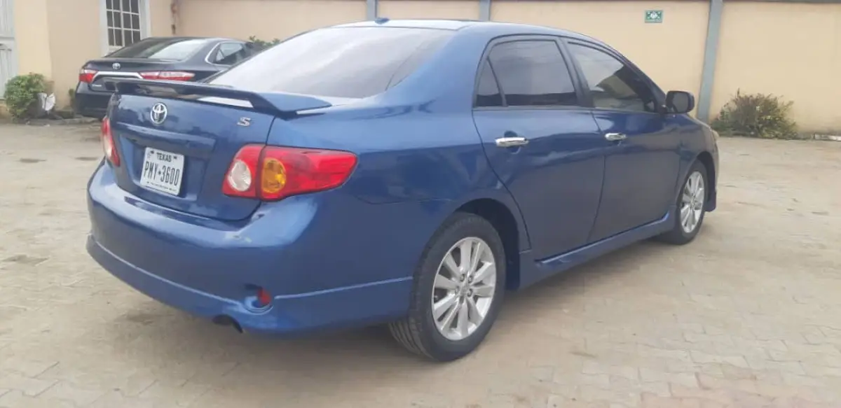TOKS TOYOTA COROLLA SPORTS 2010 MODEL - Image 12