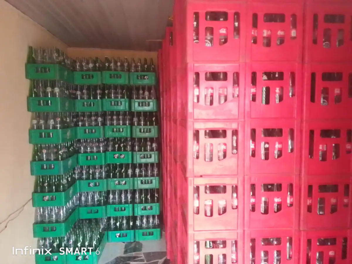 Coke and Pepsi Bottles - Image 4