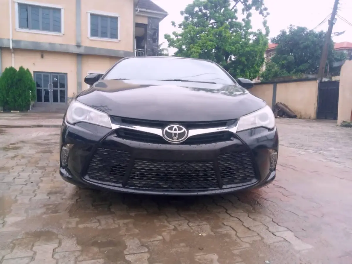 TOKS TOYOTA CAMRY LE 2017 MODEL - Image 1
