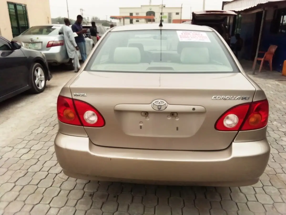 Toyota Corolla for sale call 2004 - Image 1