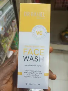 Dr Rashel vitamin c face wash