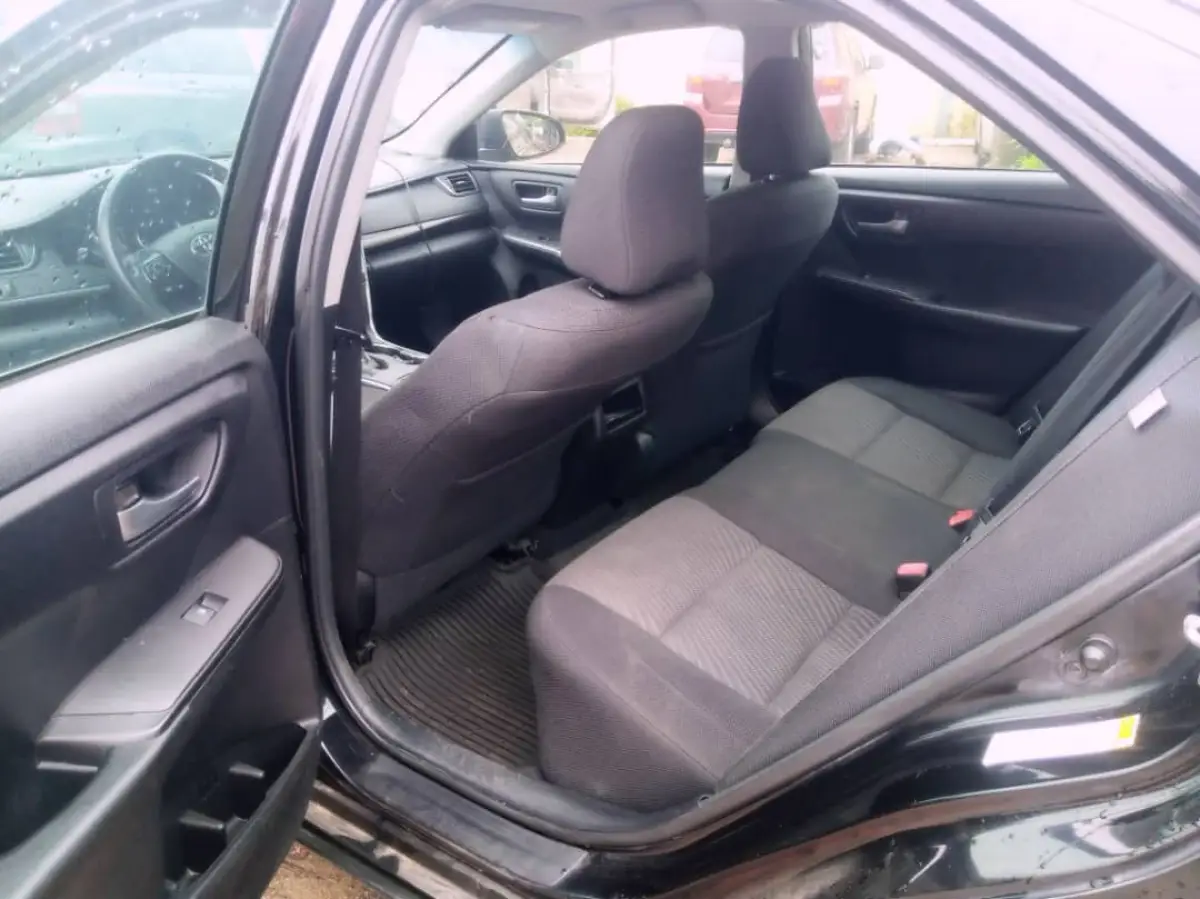 TOKS TOYOTA CAMRY LE 2017 MODEL - Image 6