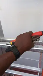 Air Condition and Refrigerator Technician