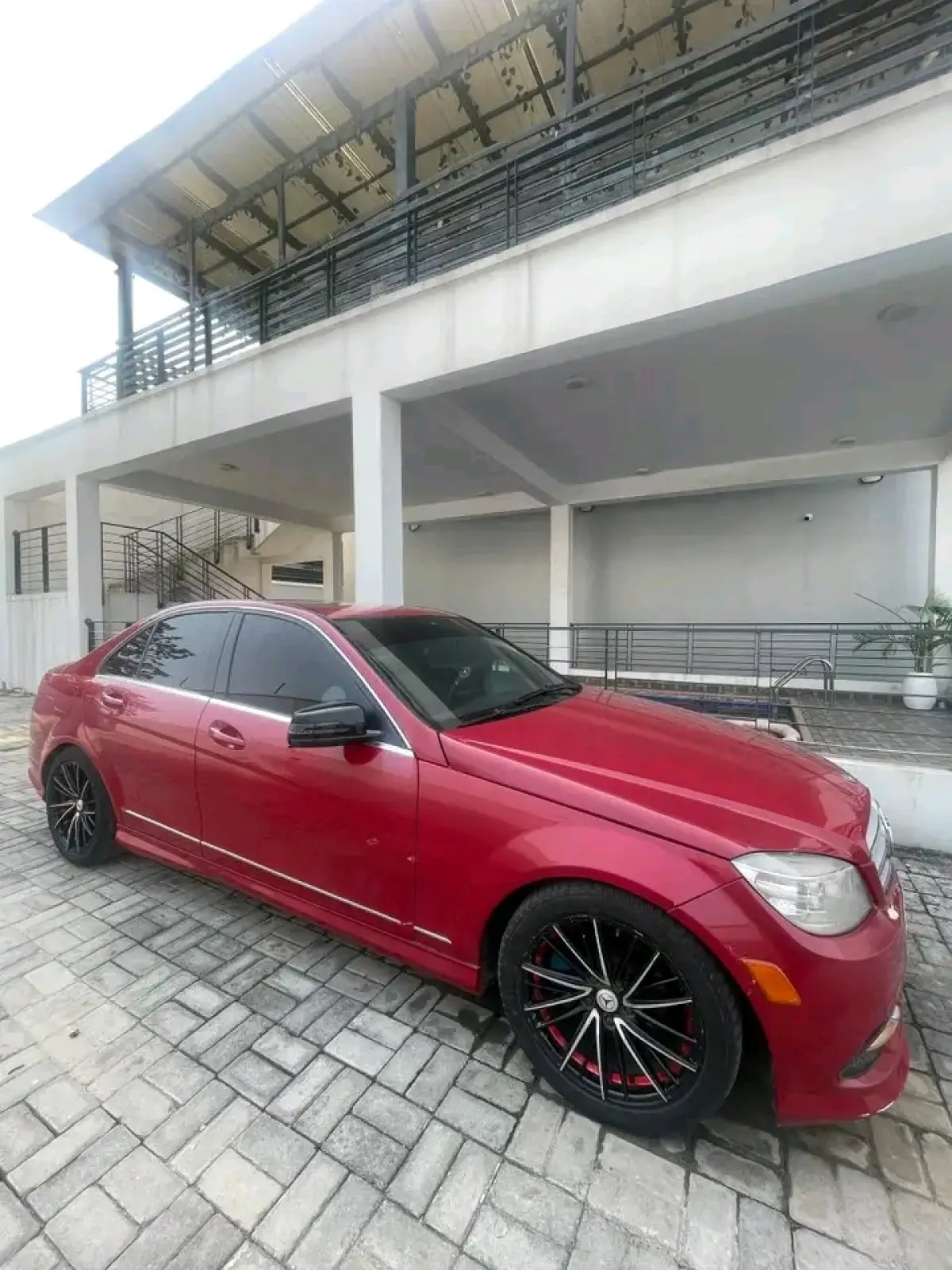 Mercedes Benz c300 2010 NGN7, 000, 000 Lagos Alimosho Engine Gear Ac - Image 3