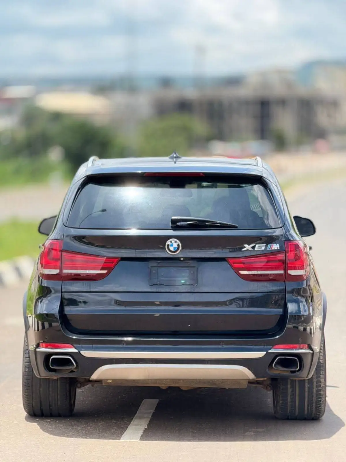 Foreign used bmw X5 - Image 7