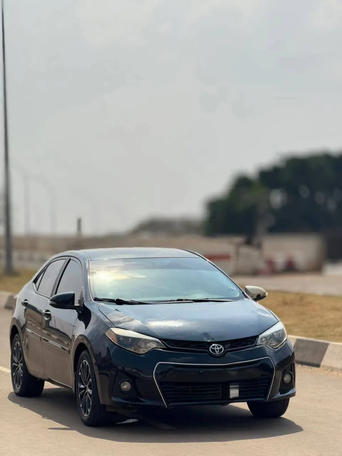 Foreign used Toyota Corolla - Image 2
