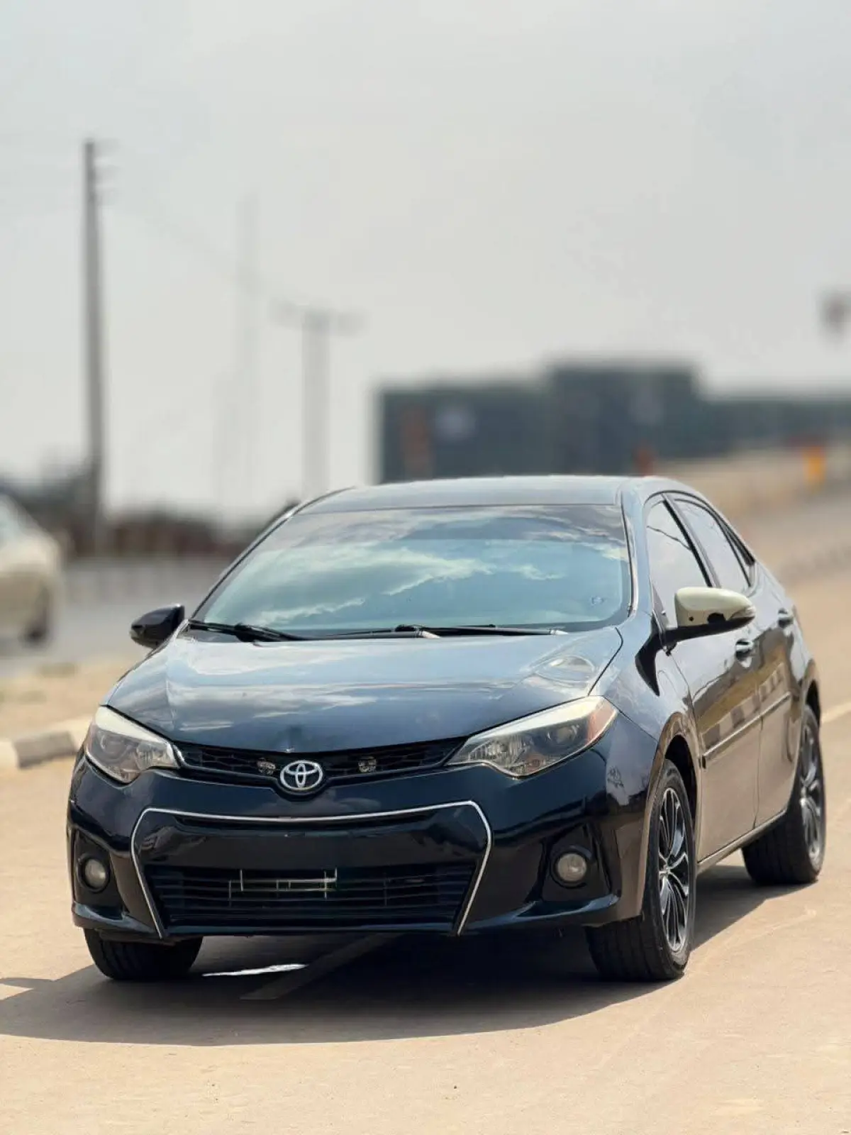 Foreign used Toyota Corolla - Image 3